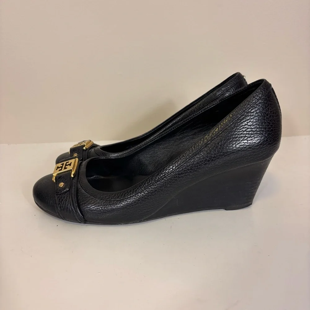 Tory Burch Black Leather Wedge Pumps with Gold Logo Trim 8.5‎